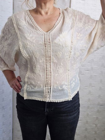 Bluza brodata cu maneca fluture din dantela de bumbac, bej [4]