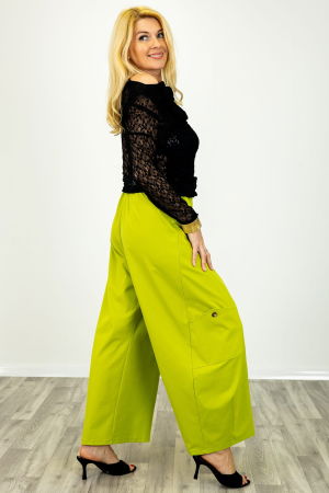 Bluza dama eleganta din dantela cu maneca lunga si aplicatii florale 3D, neagra [3]