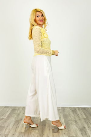 Bluza dama eleganta din dantela cu maneca lunga si aplicatii florale 3D, galbena [3]