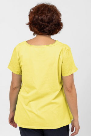 Bluza din in galbena, cu floare si paiete pe piept [2]