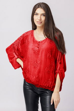 Bluze din Mătase si Vâscoză - Bluza din matase si vascoza rosie brodata si dantela pe spate si nasturei