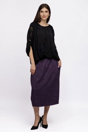 Bluza din matase si vascoza brodata, cu dantela pe spate, neagra [3]