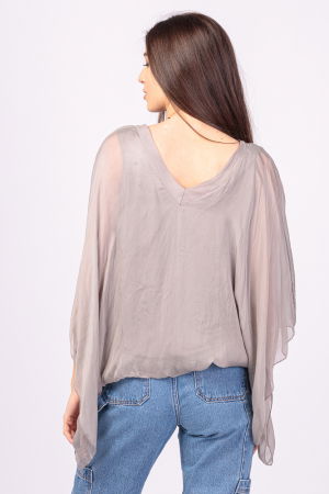 Bluza din matase si vascoza gri-bej inchis, cu decolteu in V in fata si pe spate [2]