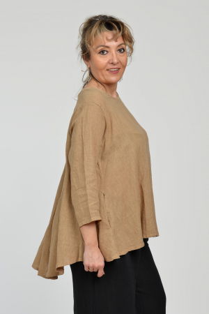 Bluza evazata cu clin la spate din in, camel [3]