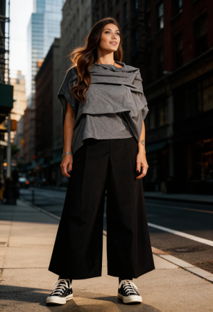 Bluza gri asimetrica statement cu volum arhitectural – Design modern [4]