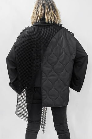 Bluza neagra oversize, compusa din materiale diferite cu guler inalt [1]