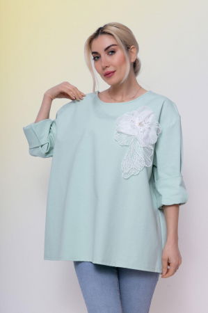 Bluze Casual - Bluza verde menta din jerseu cu aplicatie floare cu dantela si perlute albe
