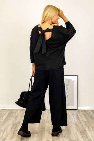 Bluza oversize cu paiete pe maneci si funda de tafta pe spate, neagra [3]