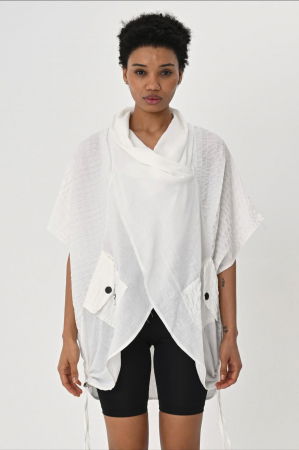 Bluza neagra oversize petrecuta, cu buzunare si sireturi laterale [1]