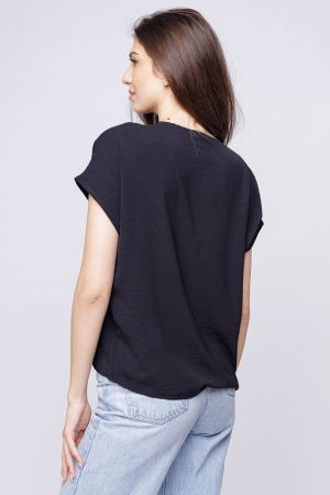 Bluza neagra din vascoza cu imprimeu maci rosii picturali [1]