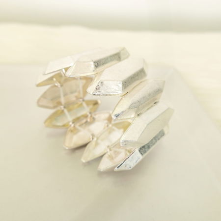 Bratara cu 12 elemente geometrice metalice argintii patinate [5]