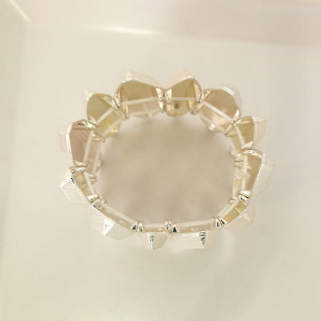 Bratara cu 12 elemente geometrice metalice argintii patinate [4]