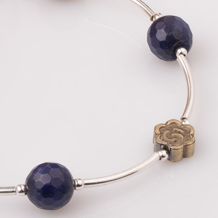 Bratara cu tuburi, floare si inima din hematit [1]