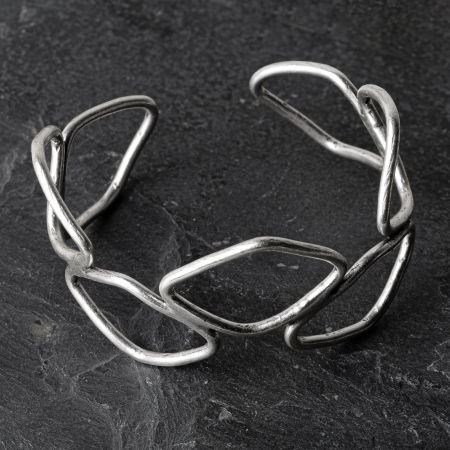 Brățări - Bratara rigida din cupru argintat cu forme rombice