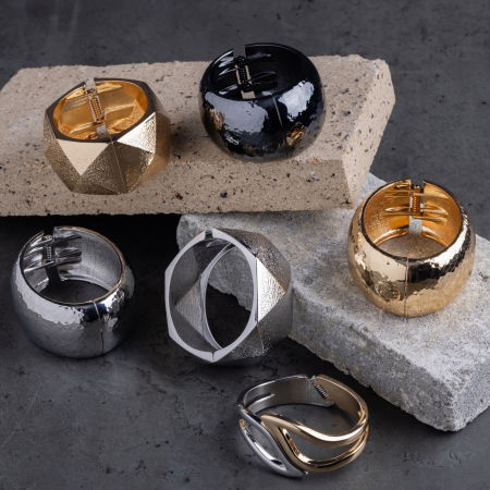 Bratara metalica argintie cu aspect lovitura de ciocan [2]