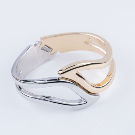 Brățări - Bratara metalica argintiu cu auriu in forma de frunza stilizata