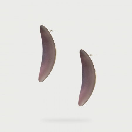 Cercei Marise cu element in forma ovala cu irizatii mov, din alama placata cu aur de 24k [2]