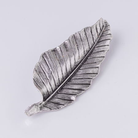 Brosa din ZAMAC sub forma de frunza [2]