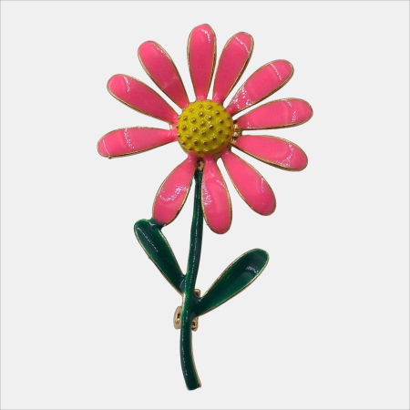 Bijuterii Noutați - Brosa eleganta floare roz cu codita verde, din metal cu efect emailat