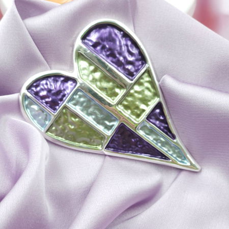 Brosa magnetica argintie, inima cu mov si gri [1]