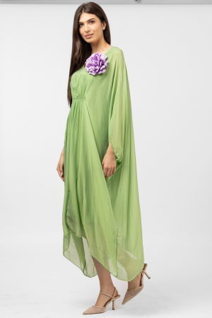 Brosa floare lila satinata si usor creponata cu diametru de 15 cm, cu clips pentru par [2]