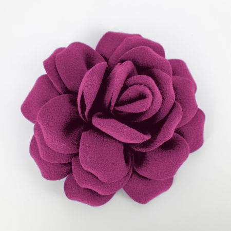 NOUTATI - Brosa floare magenta cu diametru de 20 cm din stofa, cu clips si ac