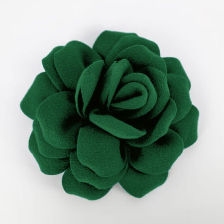 NOUTATI - Brosa floare verde cu diametru de 20 cm din stofa, cu clips si ac