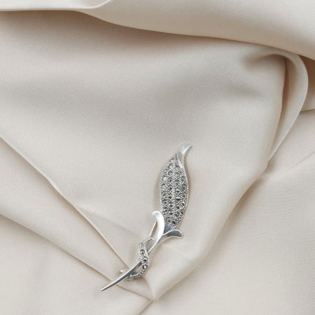 Brosa floare din argint 925 cu pietre foarte fine de marcasite [1]