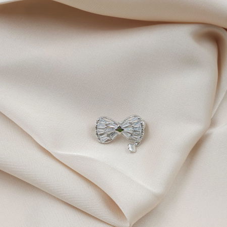 Brosa fundita miniaturala din argint 925 cu pietre foarte fine de cubic zirconia [5]