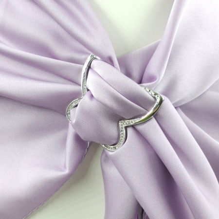 Broșe - Brosa inel pentru esarfa cu forma de fluture argintiu cu pietricele foarte fine