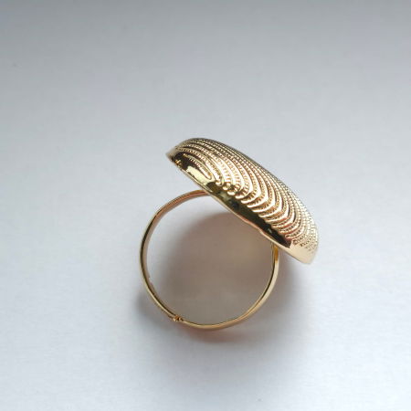 Brosa inel pentru esarfa cu forma rotunda cu striatii, aurie [2]