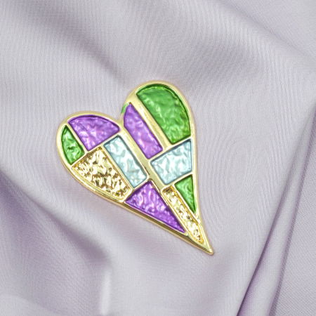 Broșe - Brosa magnetica aurie, inima cu mov si verde