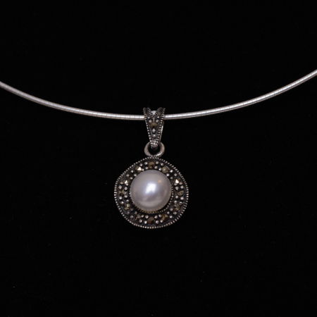 Brosa metalica argintie pisica cu pietricele argintii si negre [2]