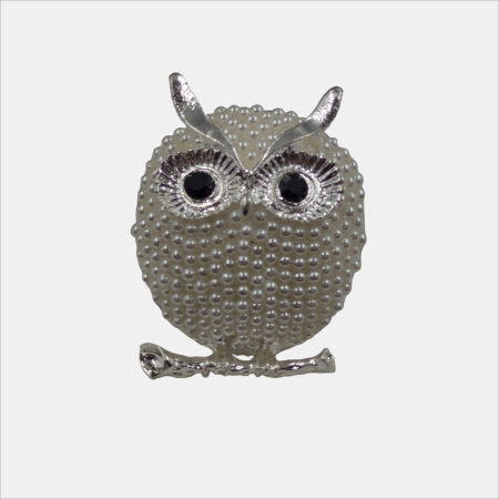 Bijuterii Noutați - Brosa eleganta bufnita din metal cu perlute artificiale