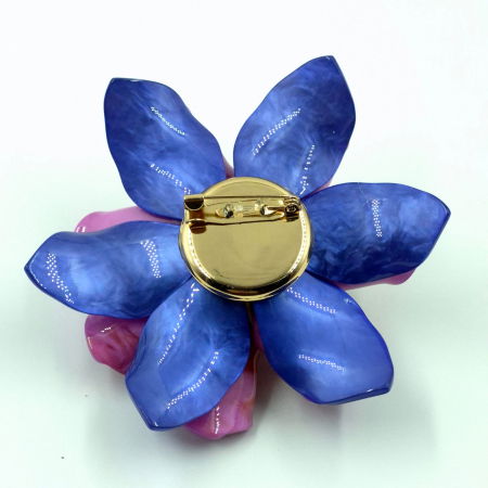 Brosa statement florala din rasina, cu petale mov-albastre [2]