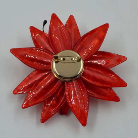 Brosa statement florala din rasina rosie si stamine negre [1]