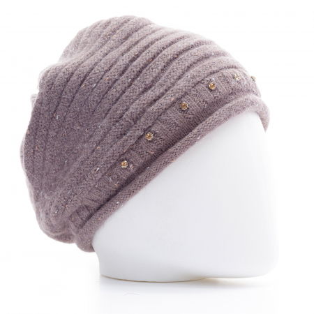 Căciuli - Caciula bej inchis cu fir din lurex si decoratiune strasuri, captusita in interior cu blanita sintetica