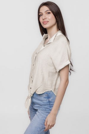 Camasa bej din vascoza creponata, cu guler tunica si nod in fata [1]