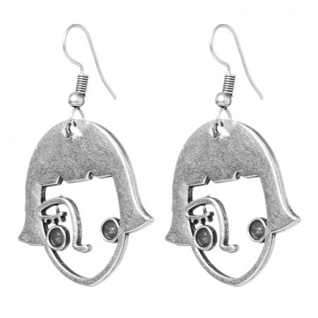 Cercei cu chip feminin din zamac [3]