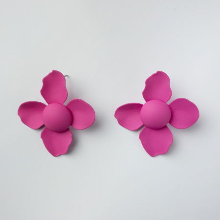 Cercei - Cercei in forma de floare cu patru petale fucsia mat