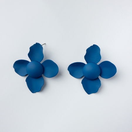 Cercei - Cercei in forma de floare cu patru petale, albastru mat