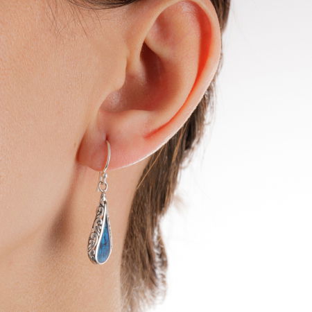 Cercei in forma de picatura cu scoica naturala colorata albastru din argint 925 [2]