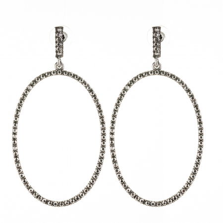 Cercei - Cercei metalici argintii ovali acoperiti cu pietricele mici, argintii si stralucitoare