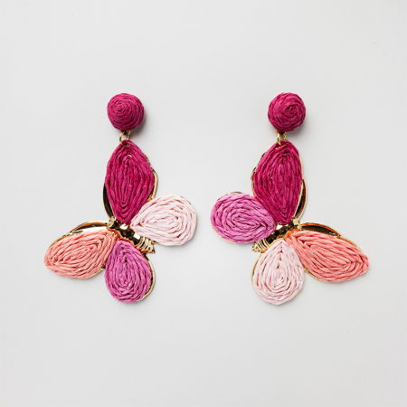 Cercei - Cercei metalici aurii fluture cu aripi in nuante de roz si fucsia