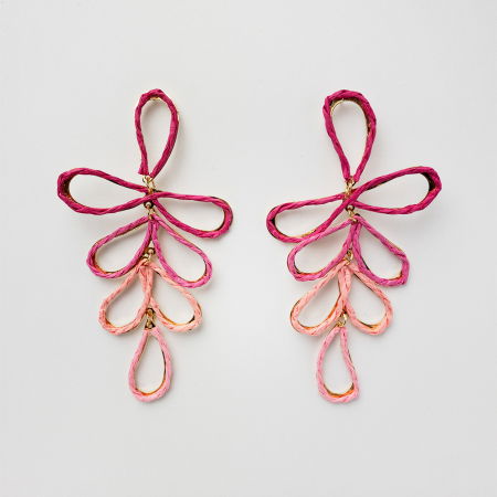 Cercei - Cercei lungi si flexibili din metal auriu si celuloza, in nuante de roz si fucsia