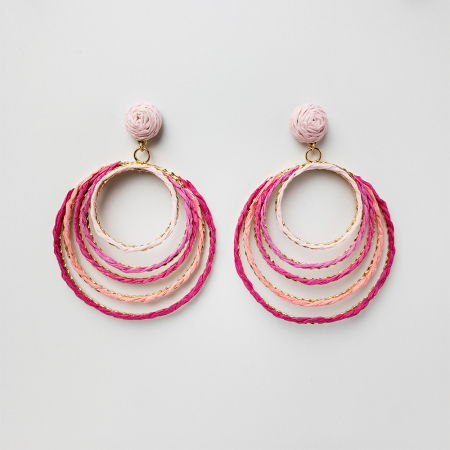 Cercei - Cercei metalici aurii cu cinci cercuri, in nuante de roz si fucsia