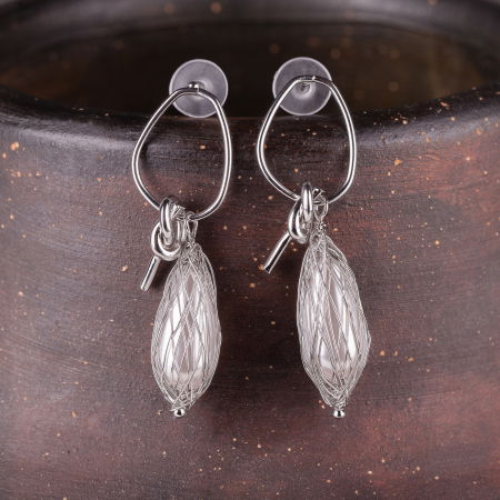 Cercei - Cercei metalici cu o piesa infasurata in sarma argintie