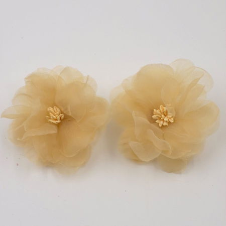 Cercei statement floare din voal bej [1]