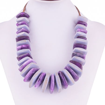 Coliere & Lanțuri - Colier cu elemente rectangulare din lemn si plastic, mov si lila