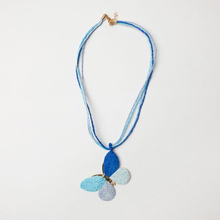 Colier cu multe siruri si fluture pandant, in nuante de albastru [1]